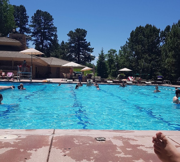 canyon-club-pool-recreational-facility-photo